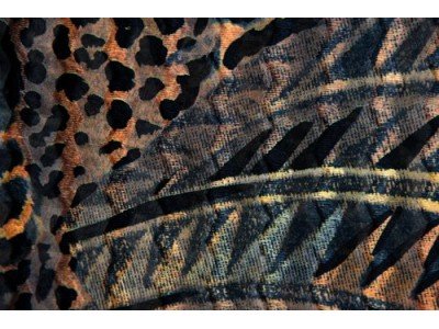 Luxe zijden sjaal, zwart en aardekleuren, egyptische sfeer, drapeert heel soepel