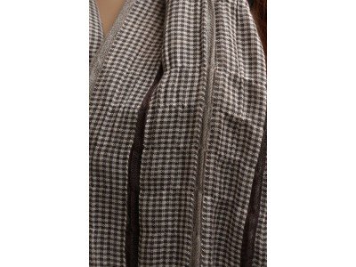 Donkerbruin met taupe en wit, casual ruitjessjaaltje met franjes