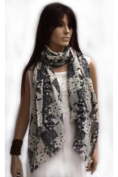 Wollen sjaal of stola, offwhite en grijs en beetje zwart, paars geborduurde vlinders