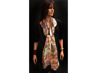 Zijde pashmina sjaal met allerlei merken bierblikjes