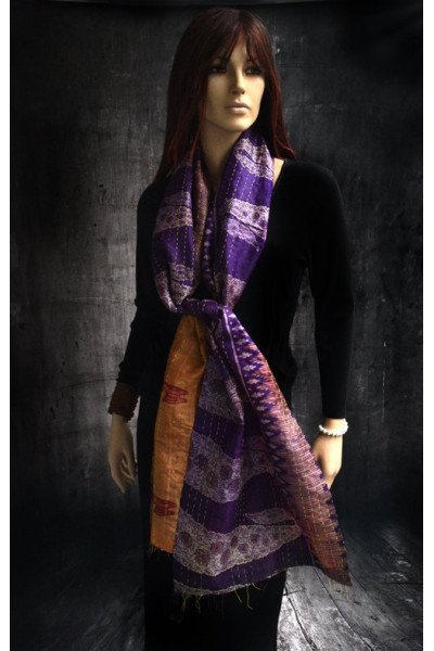 Zijden vintage kantha sjaal, paars bordeaux en mosterdgeel